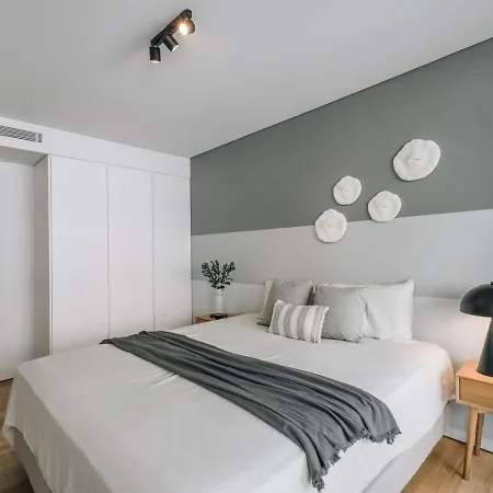 Avencas - 2 Bedrooms And Shared Pool In Amoreiras Lizbona