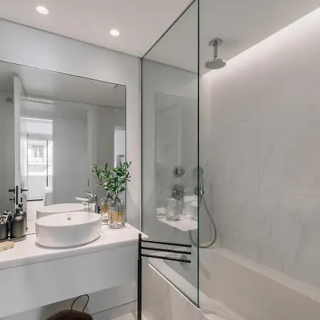 Апартаменты Avencas - 2 Bedrooms And Shared Pool In Amoreiras