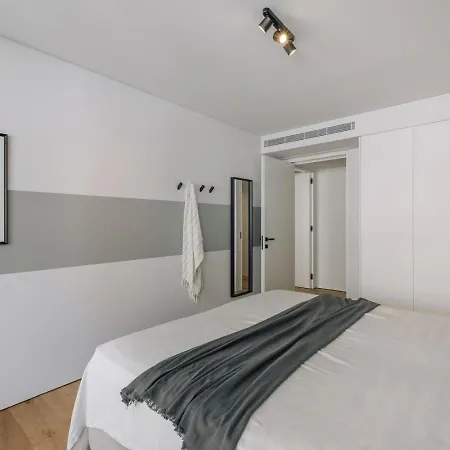 Апартаменты Avencas - 2 Bedrooms And Shared Pool In Amoreiras