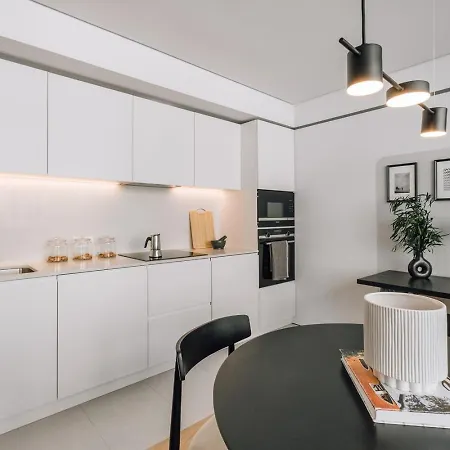 Avencas - 2 Bedrooms And Shared Pool In Amoreiras Апартаменти Лісабон